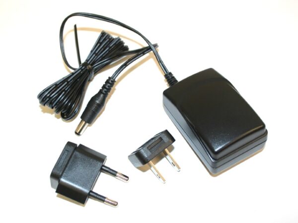 AC adapter with international prong kit